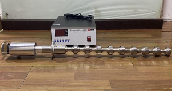 équipement titanique de transducteur du tube 20khz de 70mm pour l'industrie alimentaire