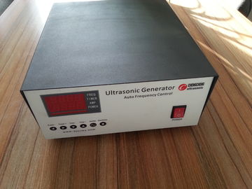 Groupe électrogène ultrasonique de fréquence multi/générateur ultrason pour la machine de nettoyage ultrasonique