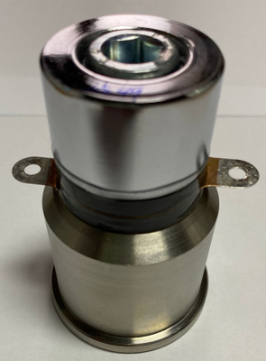 Transducteur ultrasonique piézoélectrique titanique adapté aux besoins du client de vibration de 50w 28khz