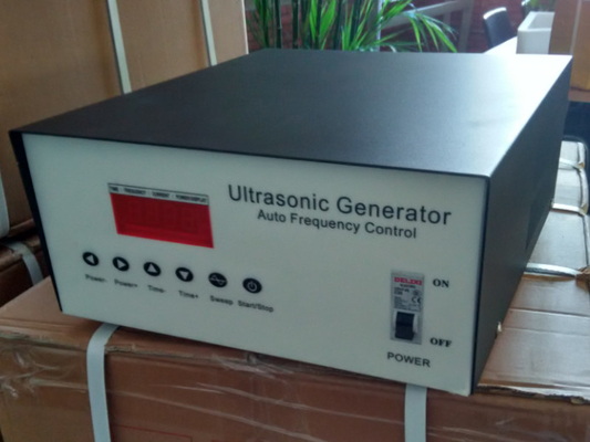 générateur ultrasonique de 40khz 600w Digital pour le décapant