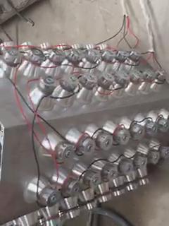 Transducteur de nettoyage ultrasonique de puissance élevée pour laver de grandes pièces de machine