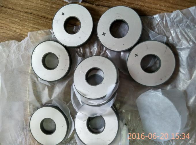 Matériaux en céramique piézo-électriques de Piezoceramic de l'élément P4/P8 pour des produits d'ultrason