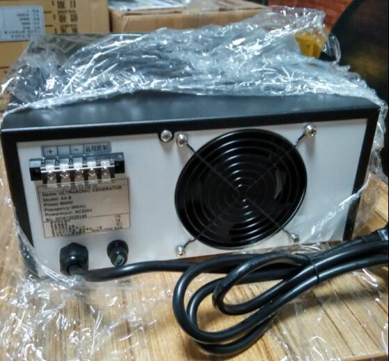 Groupe électrogène ultrasonique de fréquence multi/générateur ultrason pour la machine de nettoyage ultrasonique