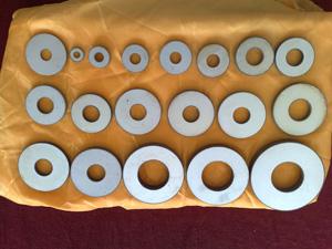 élément de pzt de 10x5x2Mm, P4 en céramique piézo-électrique ou taille matérielle ou forme de P8 Customerized