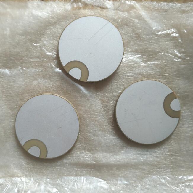 En céramique P8 piézo-électrique pour l'enveloppe ronde 30x2MM de transducteur ultrasonique de beauté