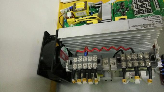 générateur 28KHz de nettoyage ultrasonique de la puissance 2000W élevée -40 kilohertz pour le décapant