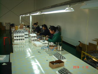 Beijing Cheng-cheng Weiye Ultrasonic Science &amp; Technology Co.,Ltd ligne de production en usine