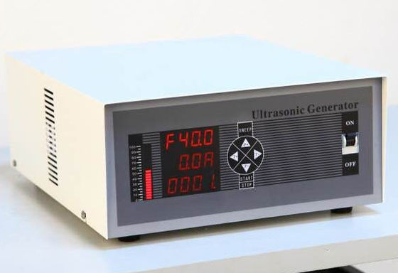 qualité  20 Khz Ultrasonic Cleaner Generator Single Or Multi Frequency Usine